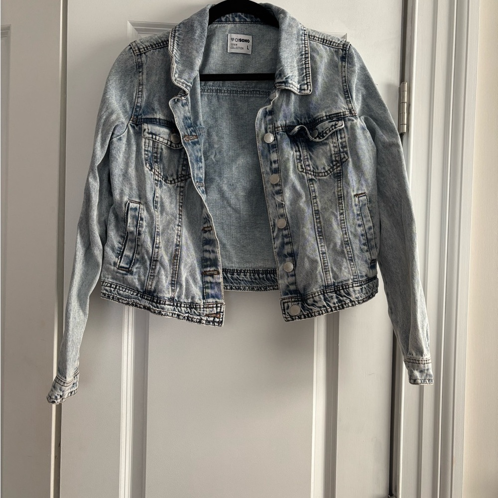 Stylish Light Blue Denim Jacket